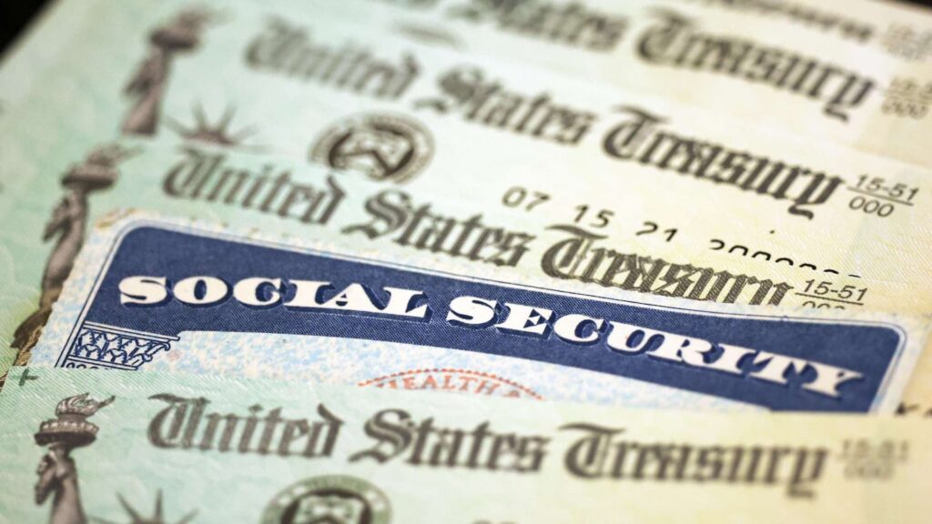 Social Security's $1,000 Checks: Find Out If You Qualify By