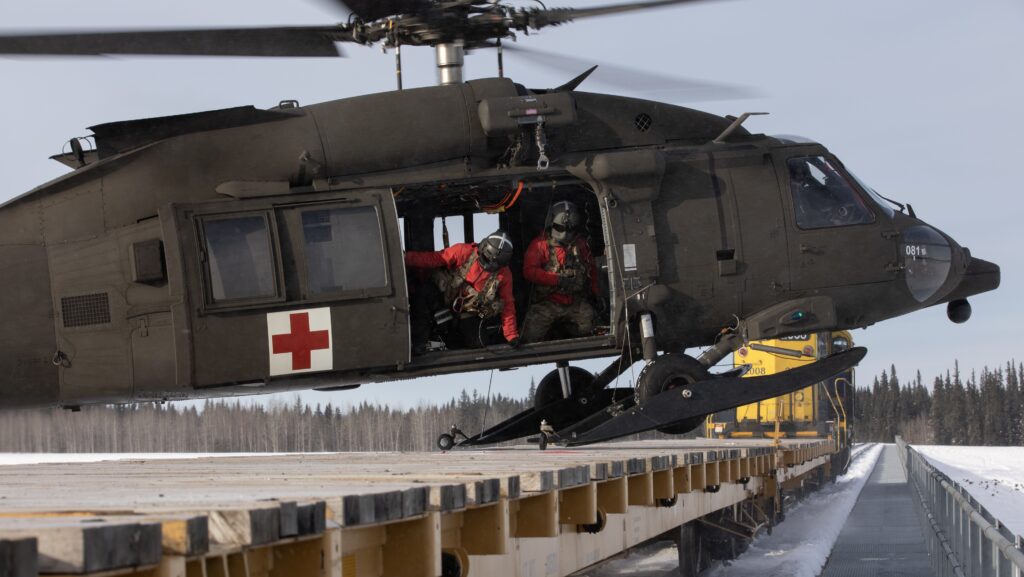 Alaskan Soldiers Make History With Helicopter Landing On Train